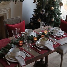 Red velvet Stonewashed placemat set of 2   Image